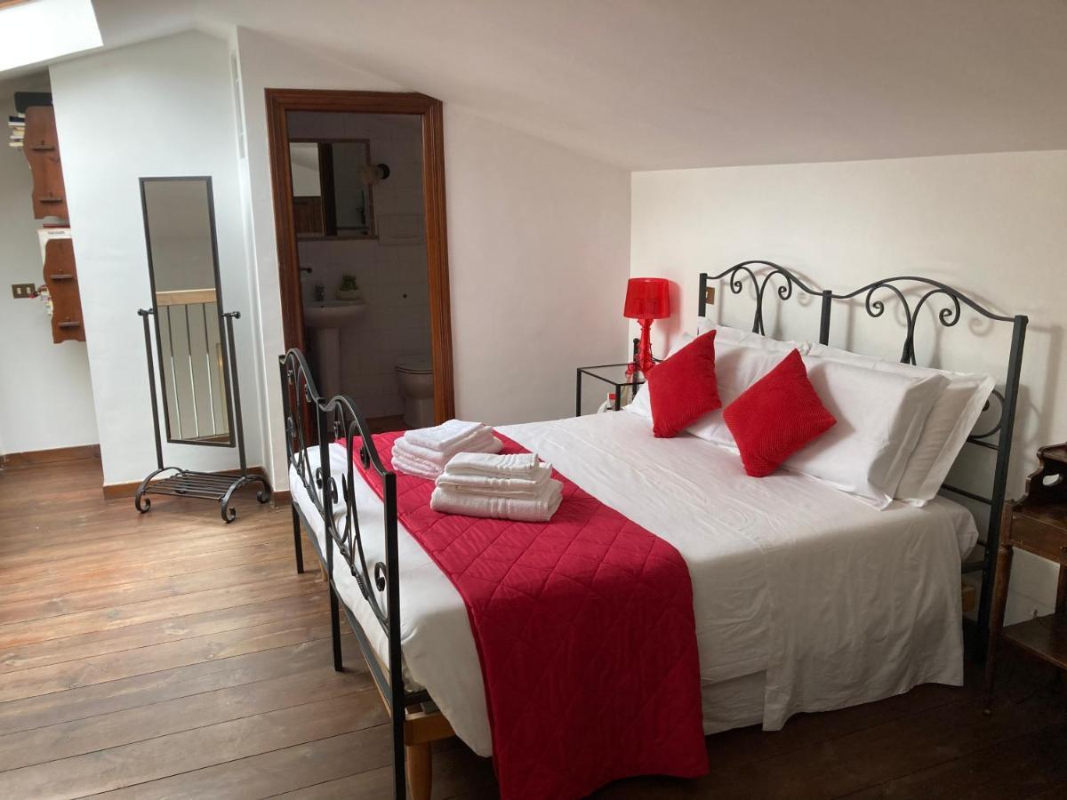 Ferienwohnung La Luce Del Borgo Castel Gandolfo Exterior foto