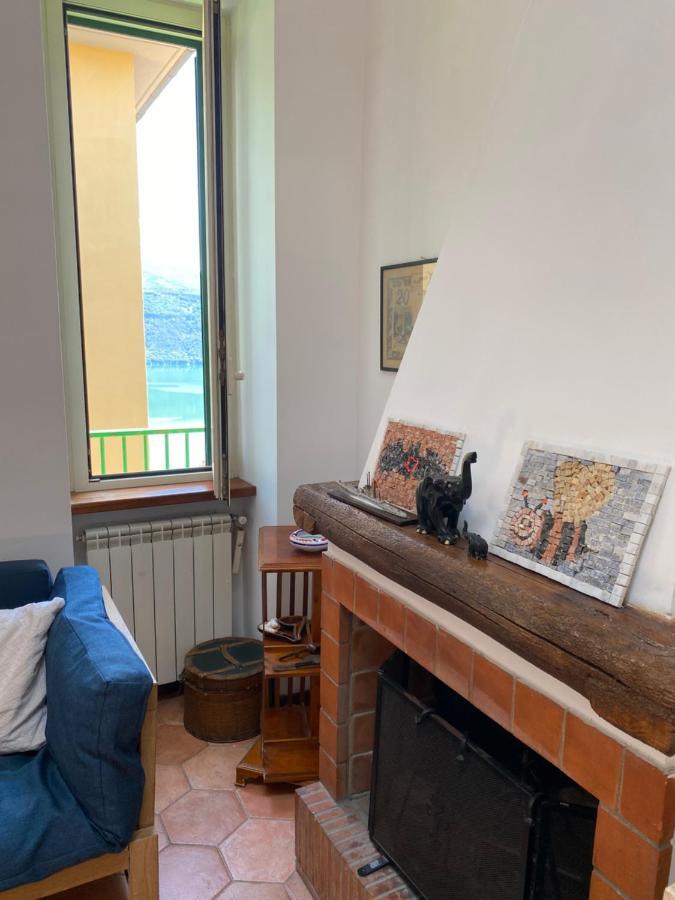 Ferienwohnung La Luce Del Borgo Castel Gandolfo Exterior foto