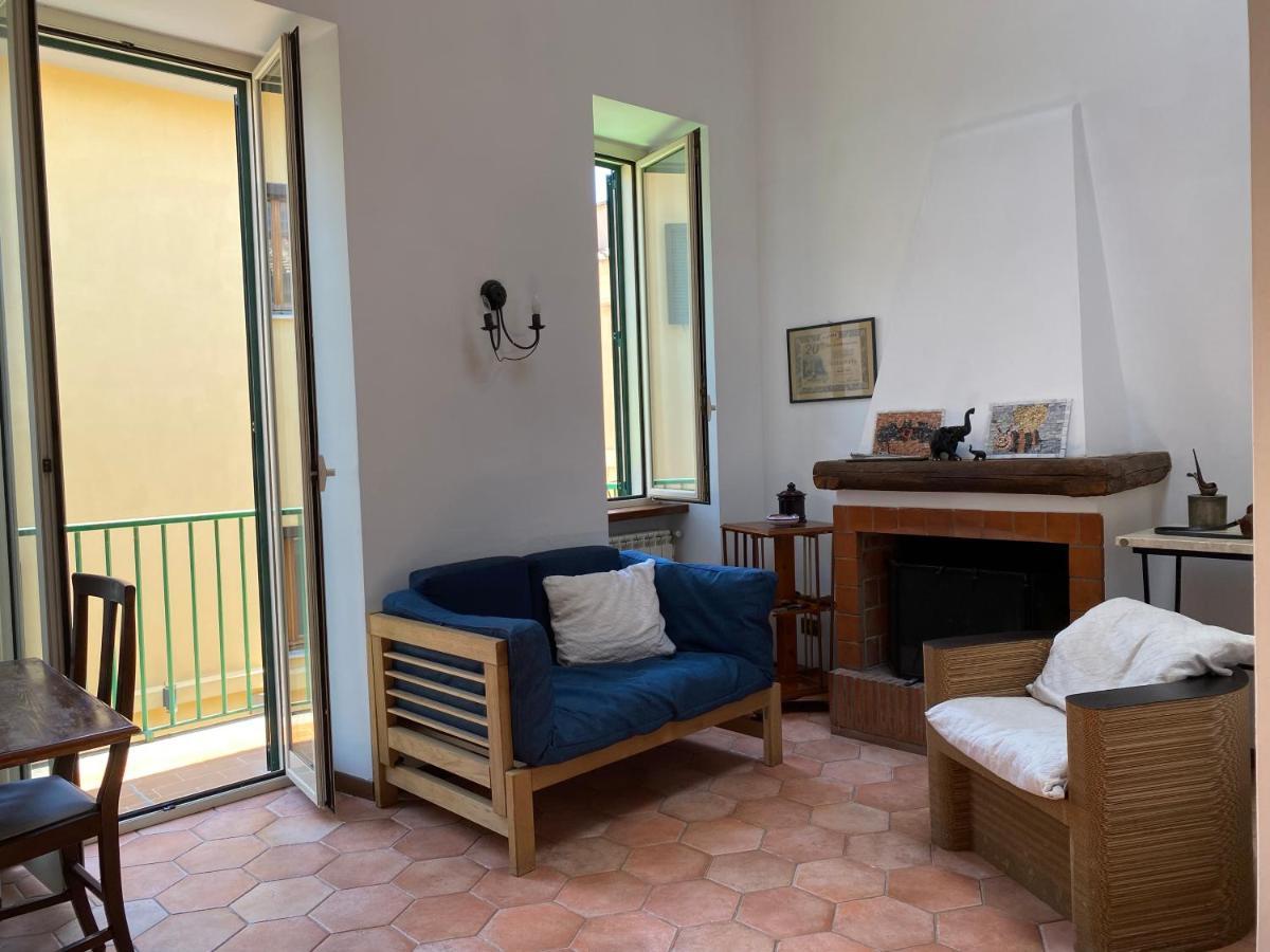 Ferienwohnung La Luce Del Borgo Castel Gandolfo Exterior foto
